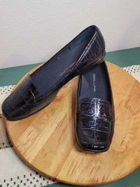 Bellini Black Croc-Embossed Loafers for Men